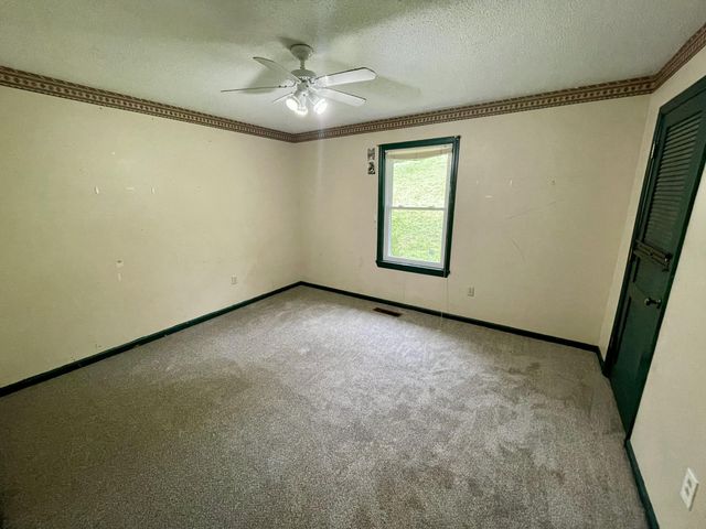 809 Chestnut Wood Lane, Chattanooga, TN 37421