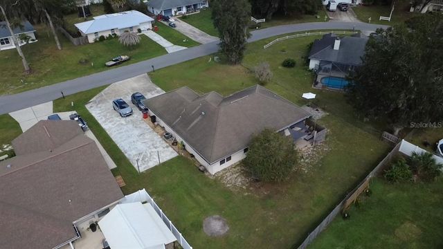 1022 CR 463B, Lake Panasoffkee, FL 33538