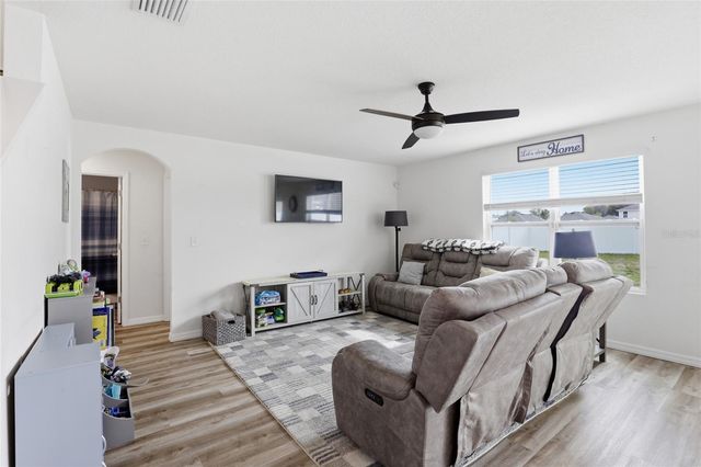 879 NW 251ST DRIVE, Newberry, FL 32669