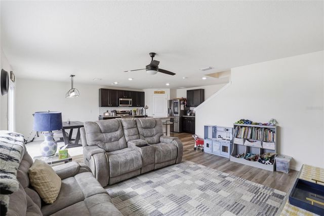 879 NW 251ST DRIVE, Newberry, FL 32669