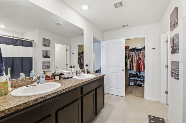 879 NW 251ST DRIVE, Newberry, FL 32669