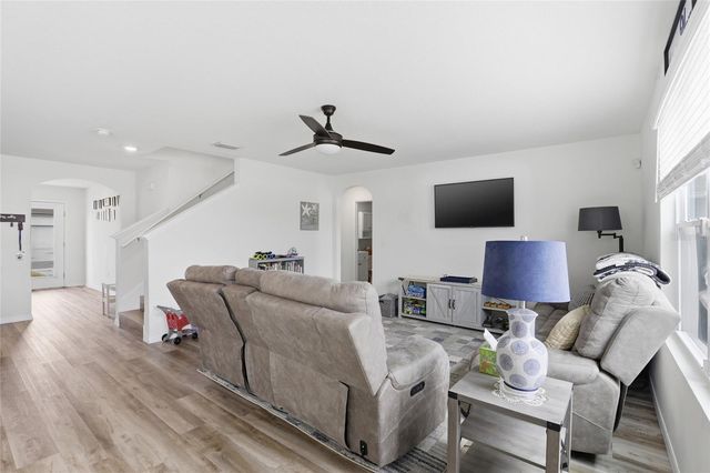 879 NW 251ST DRIVE, Newberry, FL 32669