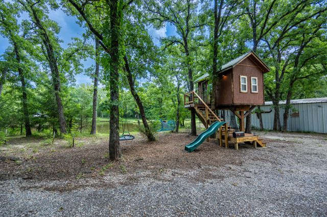 9819 Old Bridge Road, Terrell, TX 75160