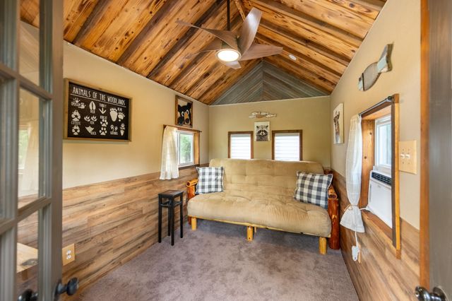 9819 Old Bridge Road, Terrell, TX 75160