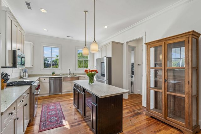 9 William Street, Mount Pleasant, SC 29464