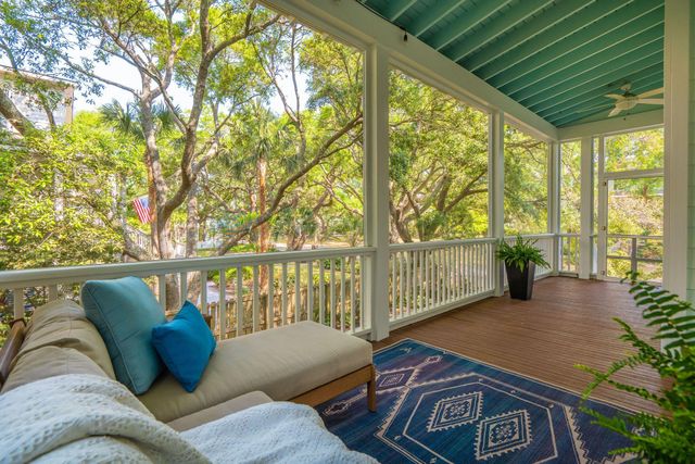 9 William Street, Mount Pleasant, SC 29464