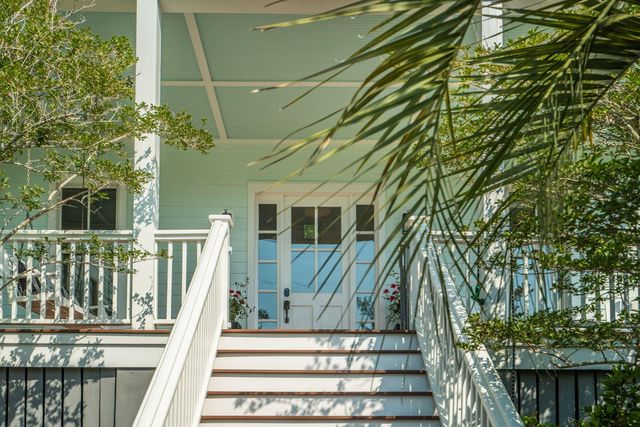 9 William Street, Mount Pleasant, SC 29464