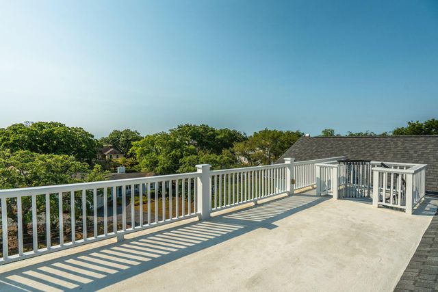 9 William Street, Mount Pleasant, SC 29464