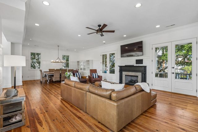 9 William Street, Mount Pleasant, SC 29464
