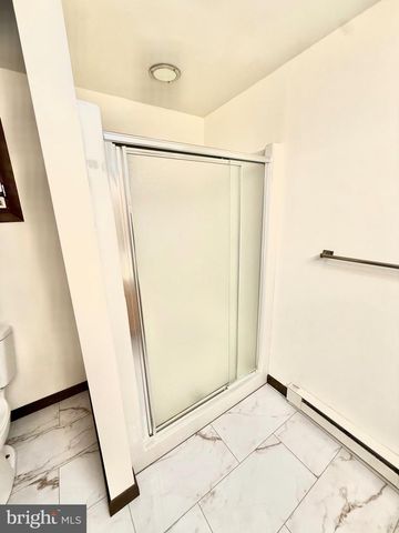 5770 SUN VALLEY RUN, Zionsville, PA 18092