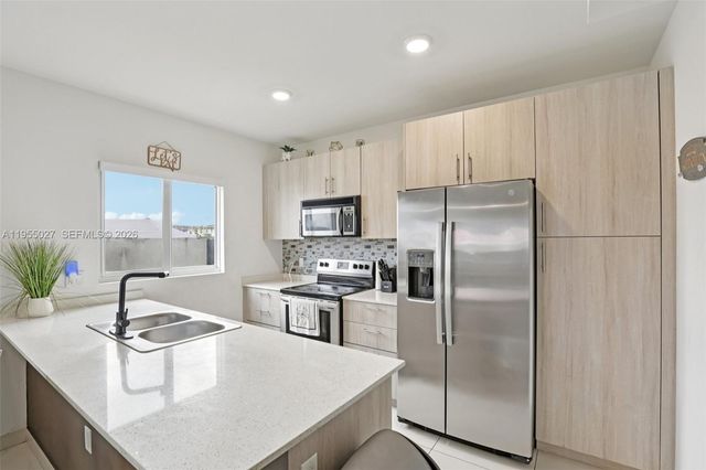 1191 NW 1st St, Florida City, FL 33034