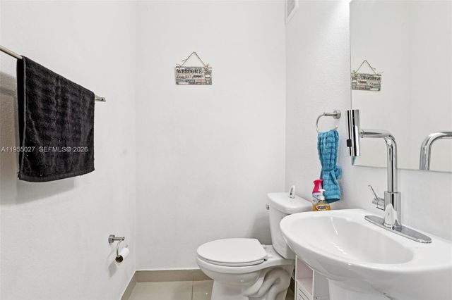 1191 NW 1st St, Florida City, FL 33034