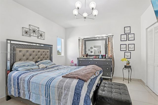 1191 NW 1st St, Florida City, FL 33034