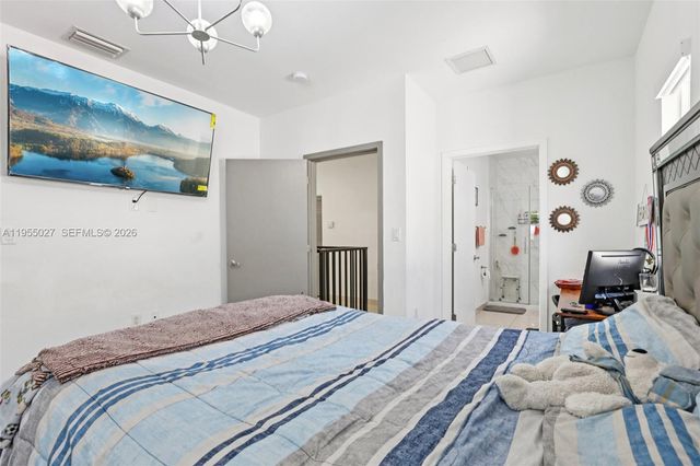 1191 NW 1st St, Florida City, FL 33034