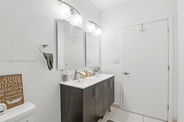 1191 NW 1st St, Florida City, FL 33034