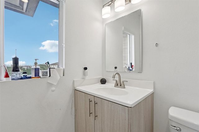 1191 NW 1st St, Florida City, FL 33034