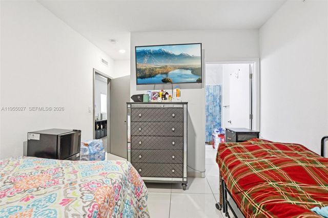 1191 NW 1st St, Florida City, FL 33034