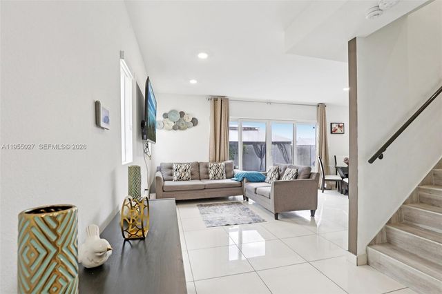 1191 NW 1st St, Florida City, FL 33034