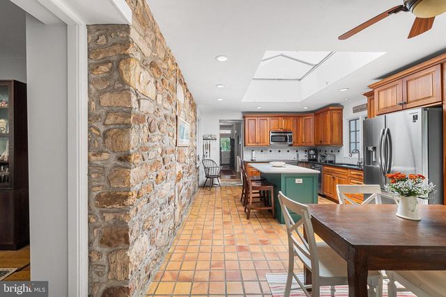 14 SALEM WAY, Malvern, PA 19355