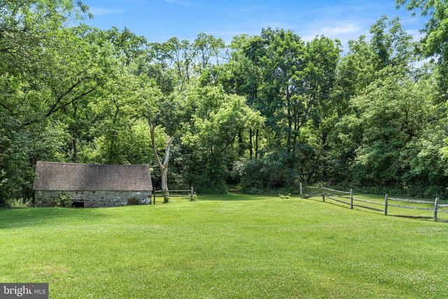 14 SALEM WAY, Malvern, PA 19355