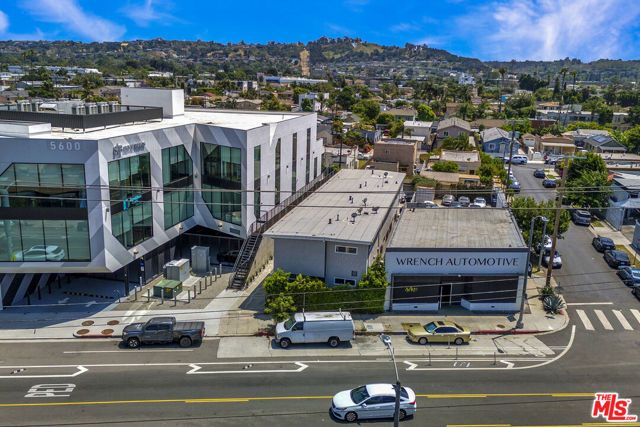 5614 W Adams Boulevard, Los Angeles, CA 90016