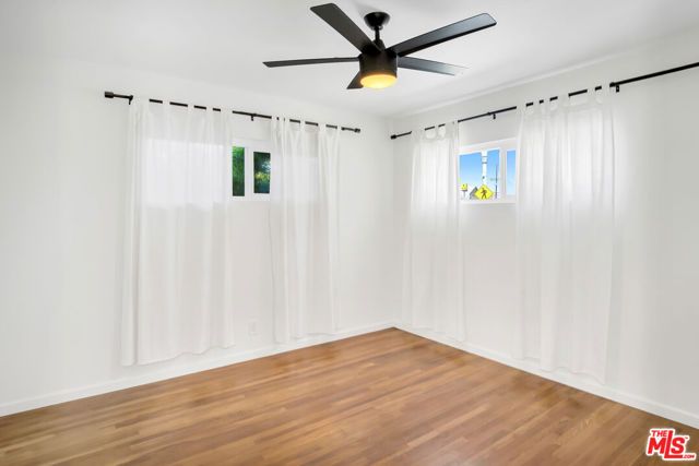 5614 W Adams Boulevard, Los Angeles, CA 90016