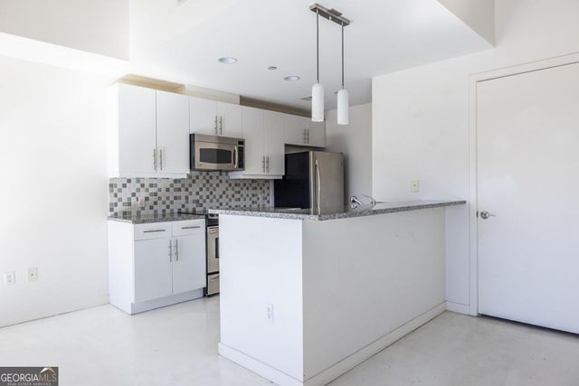 335 W Ponce De Leon Avenue 506, Decatur, GA 30030