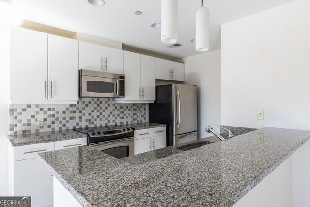 335 W Ponce De Leon Avenue 506, Decatur, GA 30030