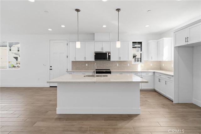 209 Foxtrot Court, San Luis Obispo, CA 93401