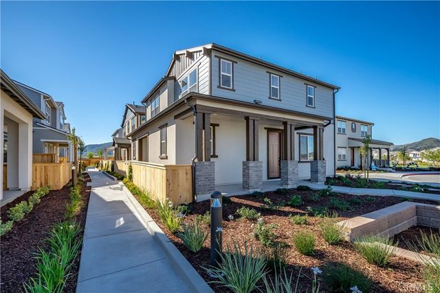 209 Foxtrot Court, San Luis Obispo, CA 93401