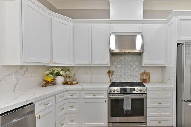 11038 Victory Ave, Oakdale, CA 95361