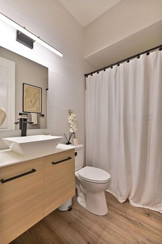 11038 Victory Ave, Oakdale, CA 95361