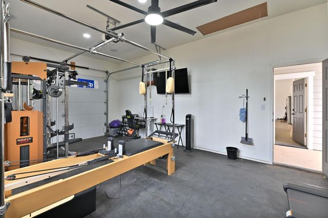 11038 Victory Ave, Oakdale, CA 95361