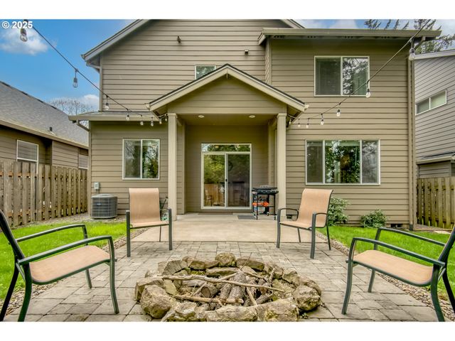 619 DEPOT St, Fairview, OR 97024