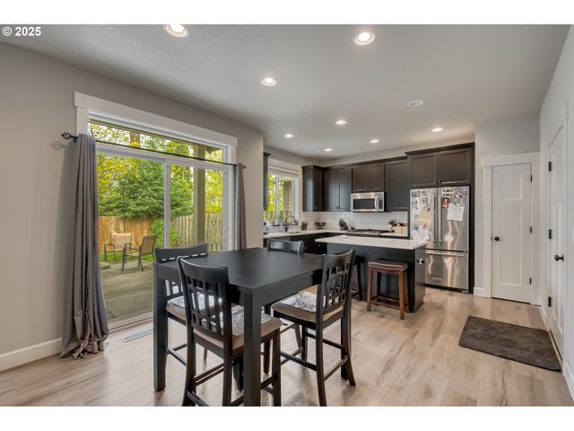 619 DEPOT St, Fairview, OR 97024