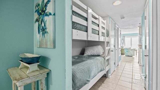 517 E Beach Boulevard 2B, Gulf Shores, AL 36542