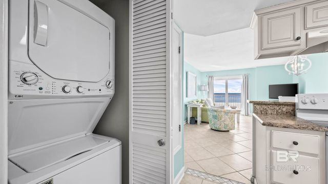 517 E Beach Boulevard 2B, Gulf Shores, AL 36542