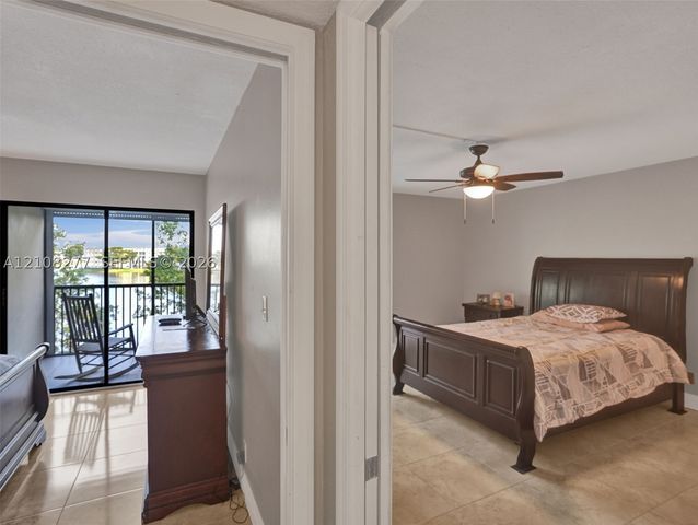 7466 Ashmont Cir 303, Tamarac, FL 33321