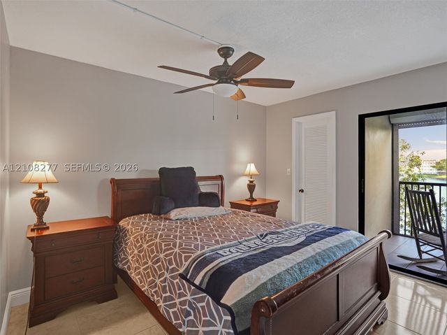 7466 Ashmont Cir 303, Tamarac, FL 33321