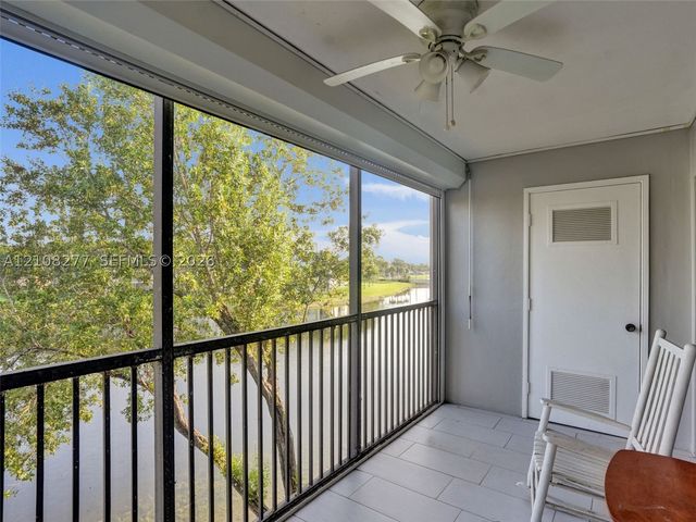 7466 Ashmont Cir 303, Tamarac, FL 33321