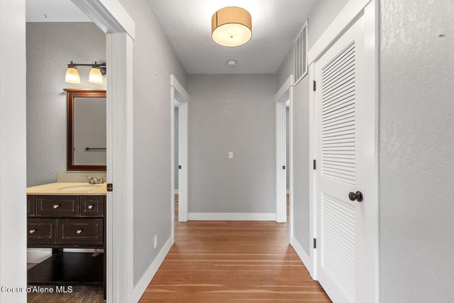 224 W Emma Ave, Coeur D'alene, ID 83814