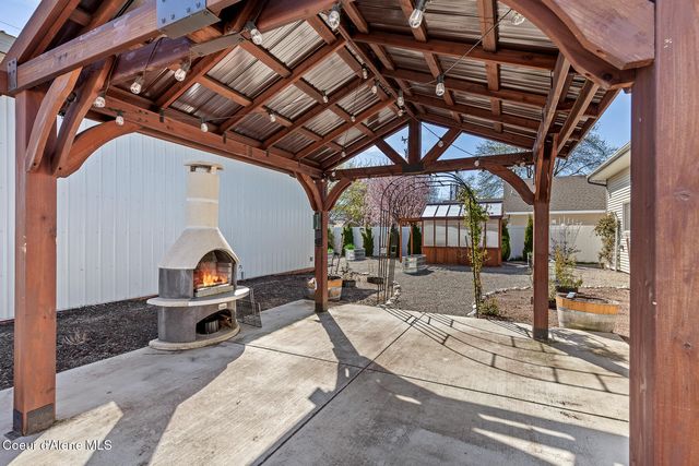 224 W Emma Ave, Coeur D'alene, ID 83814