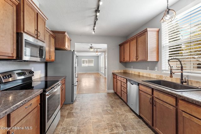 224 W Emma Ave, Coeur D'alene, ID 83814