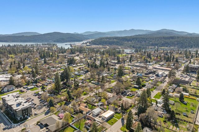 224 W Emma Ave, Coeur D'alene, ID 83814
