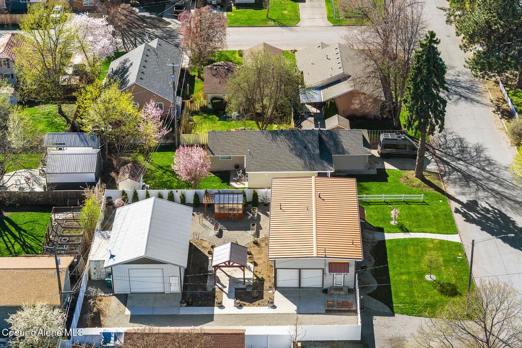 224 W Emma Ave, Coeur D'alene, ID 83814