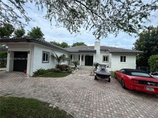 12885 SW 77 Avenue, Pinecrest, FL 33156