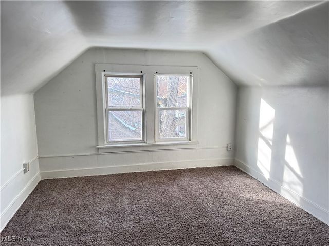 1239 Pondview Avenue, Akron, OH 44305