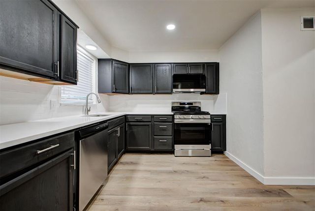 4033 NW 22nd Street, Oklahoma City, OK 73107