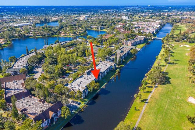 3760 Inverrary Drive 2P, Lauderhill, FL 33319
