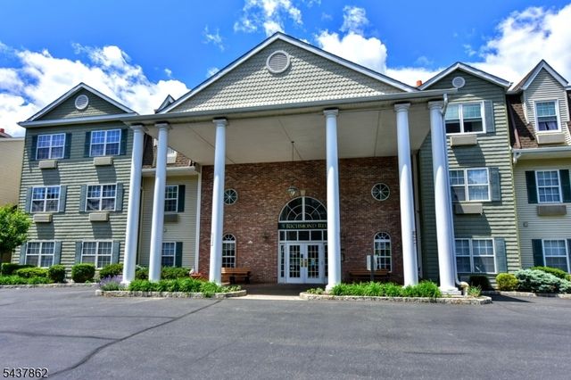 5420 Richmond Rd 420, West Milford Twp., NJ 07480